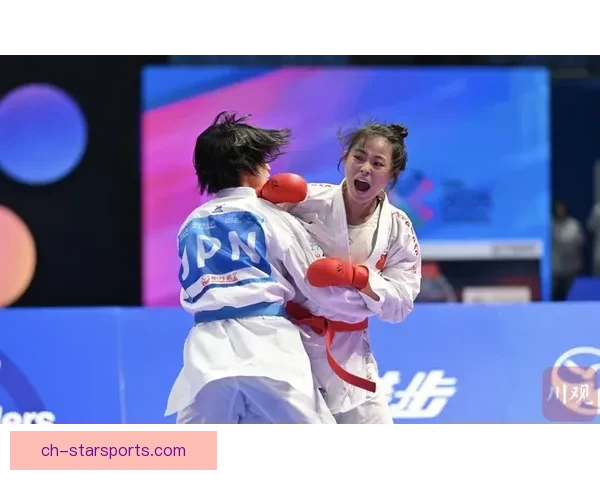 东京奥运赛场再现传奇瞬间 中国运动员勇夺多枚金牌引关注